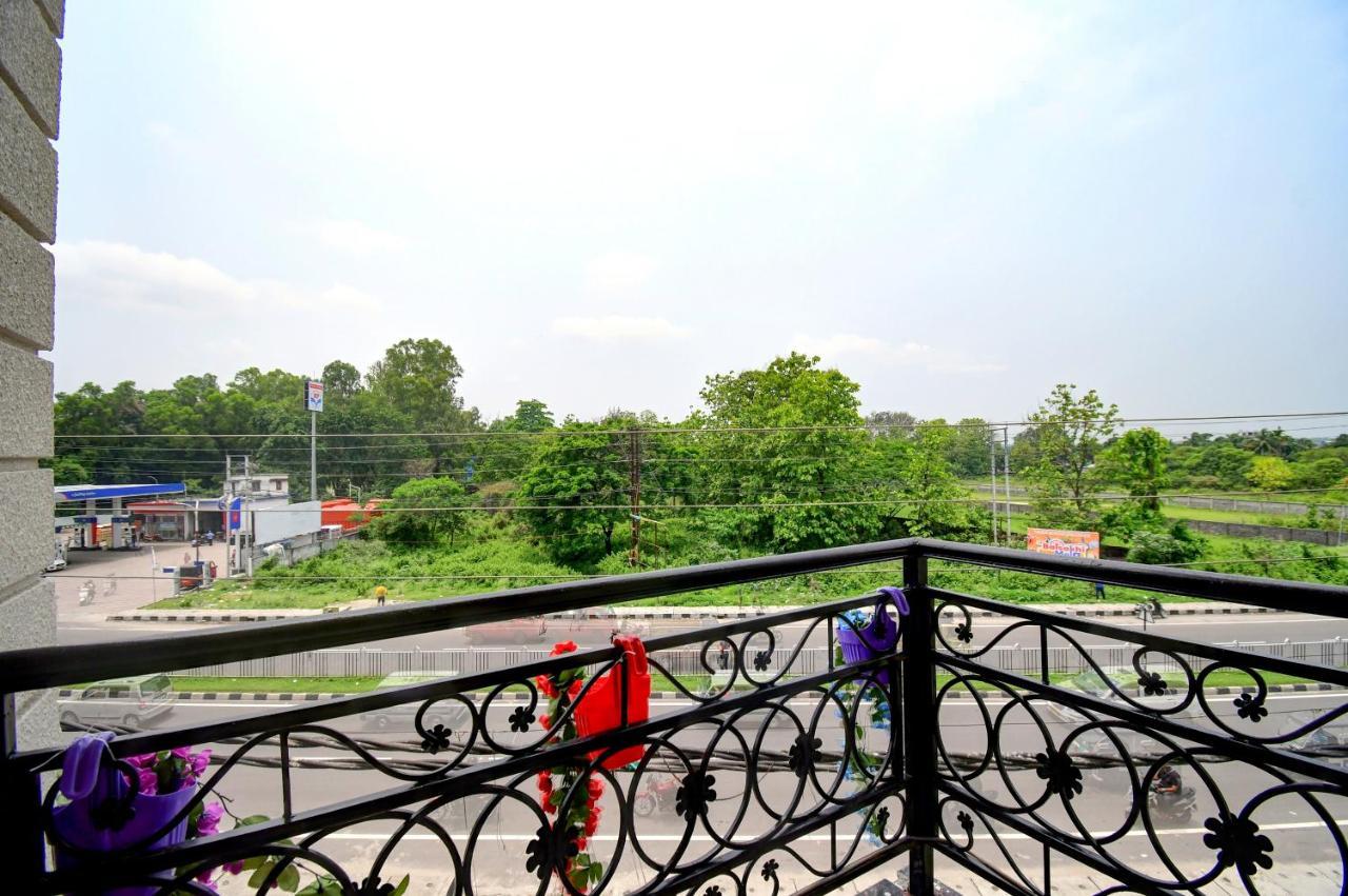 Fabhotel Prime Grand Palace Siliguri Exterior photo